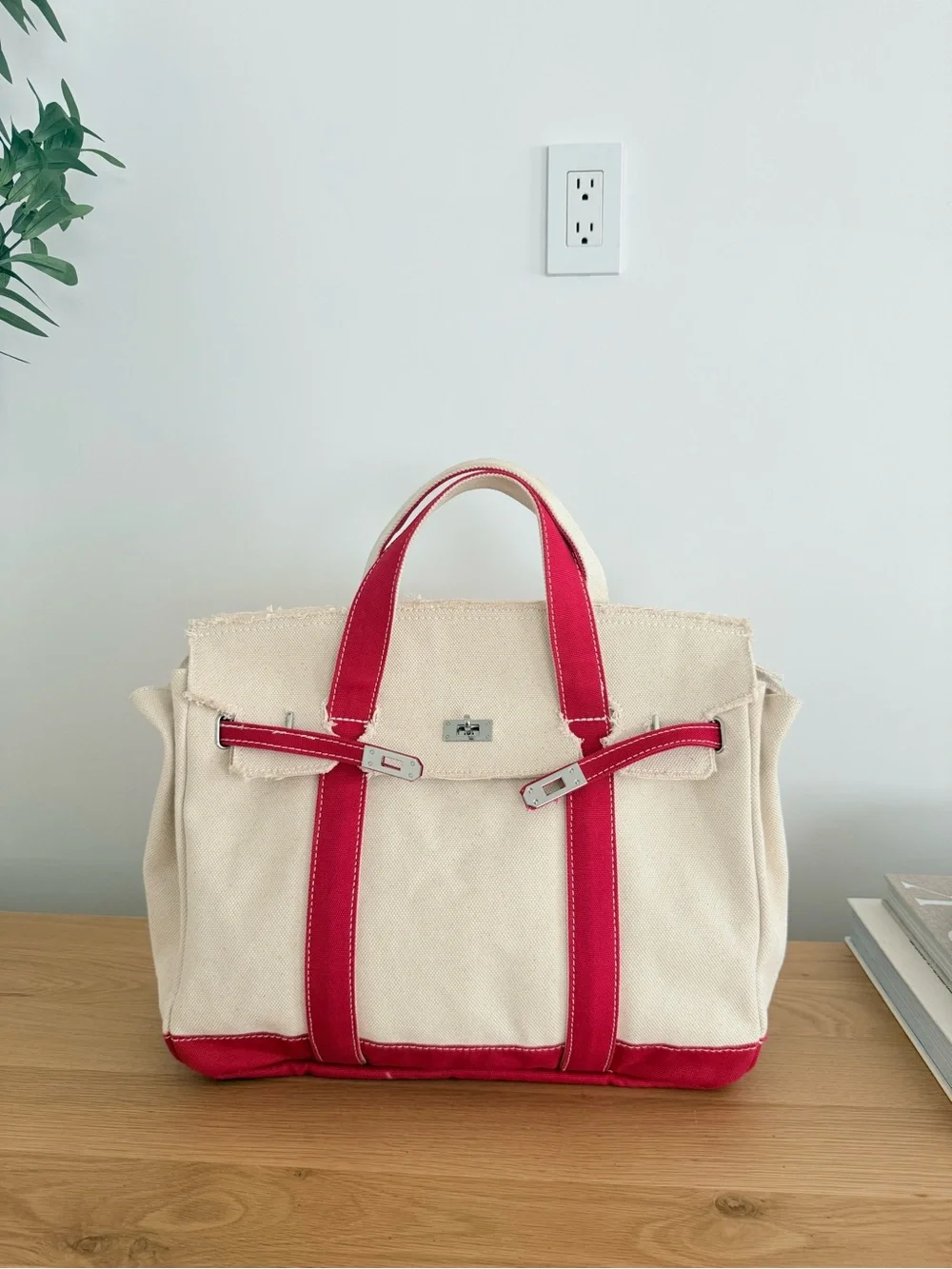 Boatkin Sunwin  New Canvas Tote Bag with Red Trim